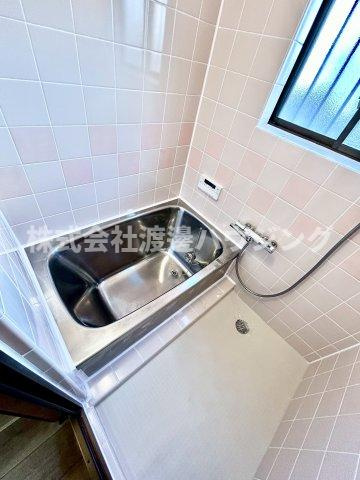 若江南町４丁目一戸建ての浴室