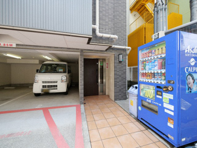 【エントランス】 | グランパシフィック十三