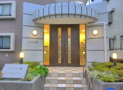 【エントランス】 | シャンテ薫 | エントランスです。