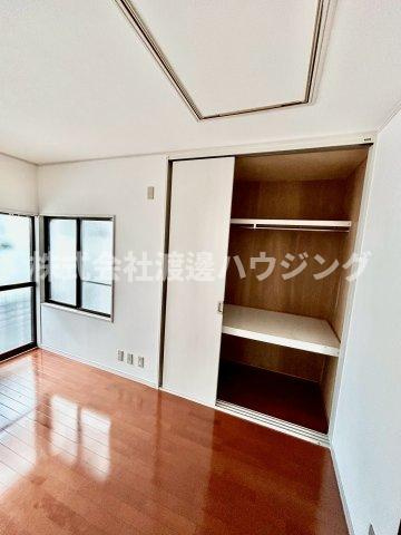 八尾市南本町４丁目一戸建の収納