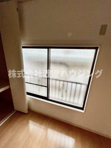 八尾市南本町４丁目一戸建のその他|窓