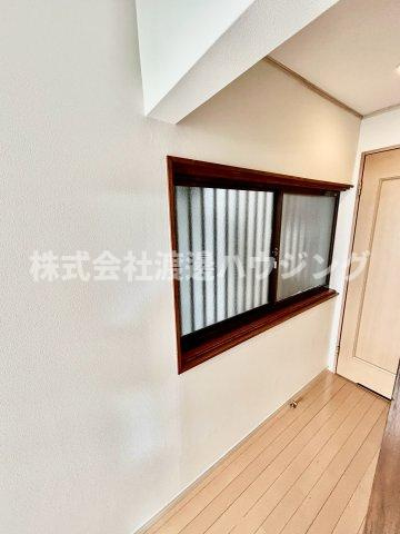 八尾市南本町４丁目一戸建のその他|窓