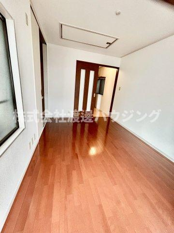 八尾市南本町４丁目一戸建の寝室