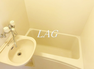 【浴室】 | ヴィラ・メテオ | お風呂です。