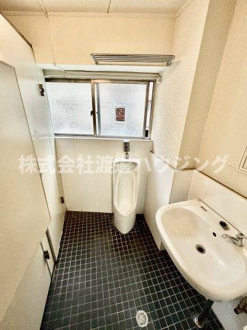 メゾン千里山のトイレ|共用