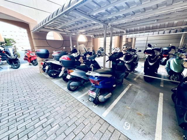 アルファスシティ大島の駐輪場|バイク置き場