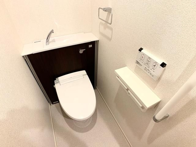 リテラス森下のトイレ