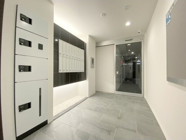 ブランシャールNEOのエントランス