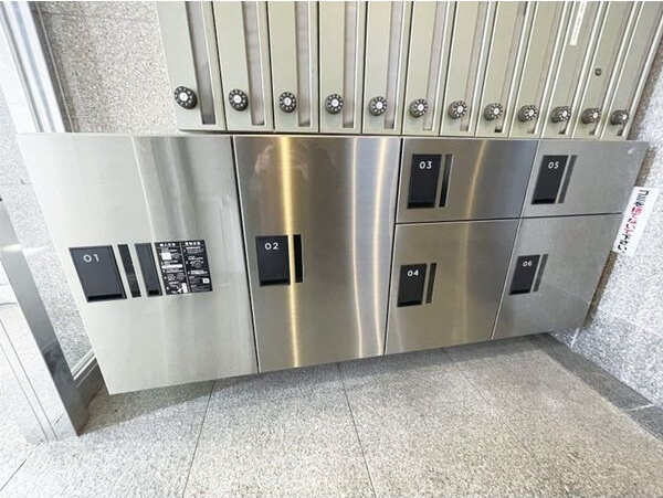 パルティーレ平岸のエントランス