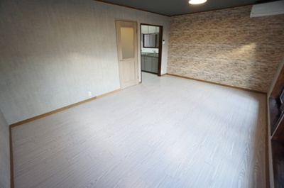 【居間・リビング】 | 宮之川原4丁目貸家