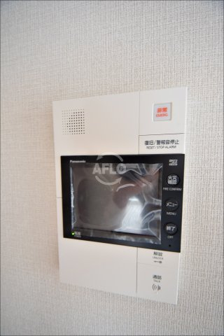 ローレルタワー御堂筋本町の設備|ローレルタワー御堂筋本町　TVモニター付きインターホン