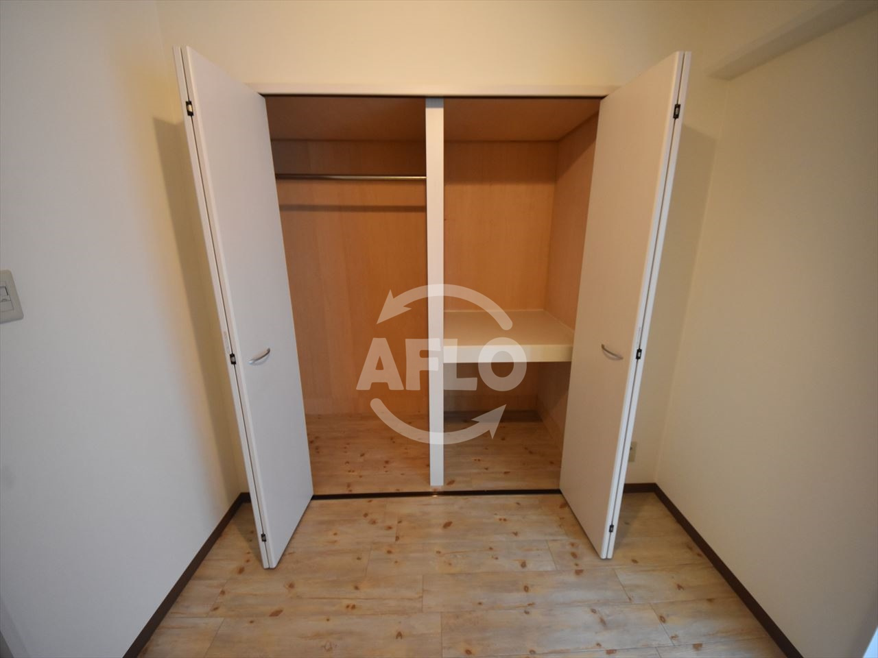 アバンダント釣鐘の収納|アバンダント釣鐘　クローゼット