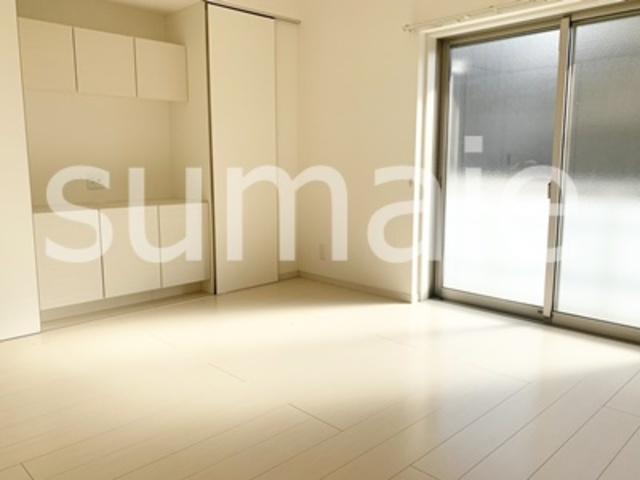 リブリ・MARSの居間・リビング|オシャレな居室です！