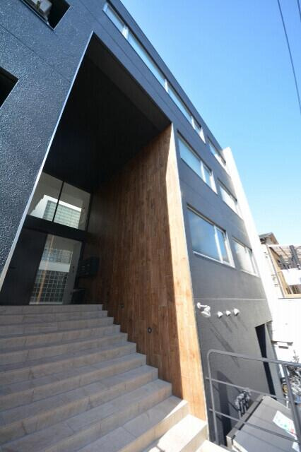 サンストン亀有のエントランス