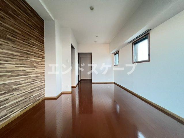 アーバンポイント高崎の居間・リビング|高崎、前橋のお部屋探しはエンドスケープまで！お客様の理想お聞かせ下さい♪