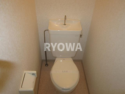 【トイレ】 | レオパレスアーバンライフ | 掲載の写真は退去前の写真となります。