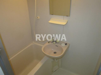 【浴室】 | レオパレスアーバンライフ | 掲載の写真は退去前の写真となります。