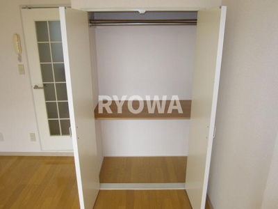 【収納】 | レオパレスアーバンライフ | 掲載の写真は退去前の写真となります。