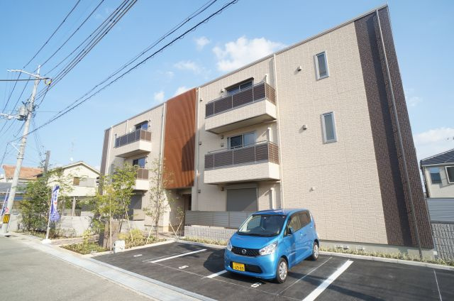 イデアーレ伊丹の外観