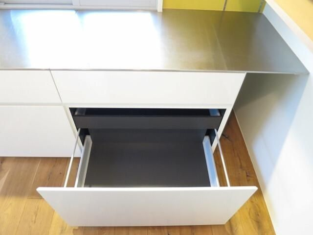 よつわビルのキッチン