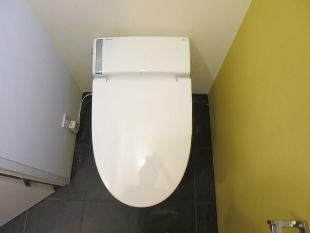 よつわビルのトイレ