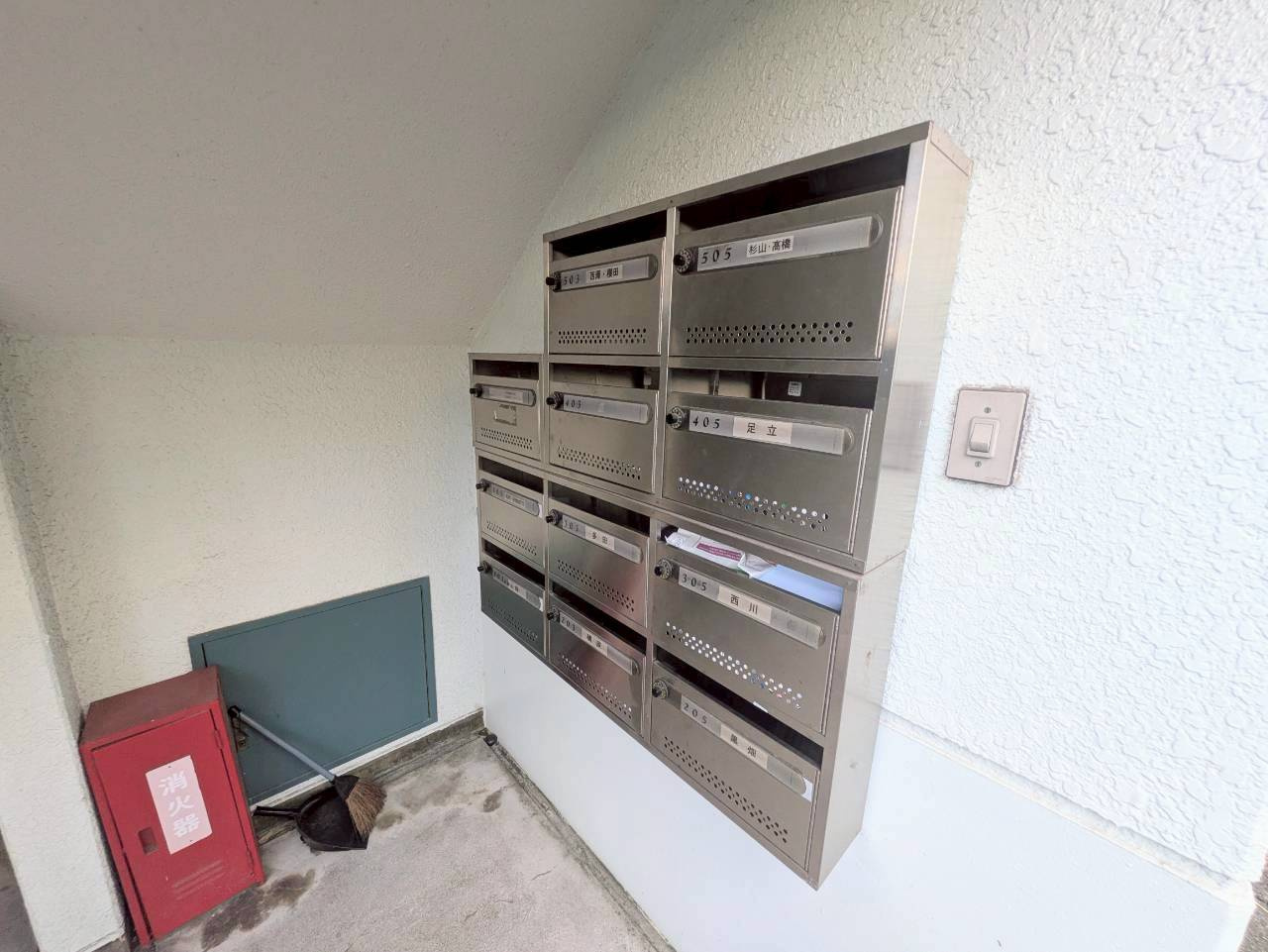 ニッコクハイツのロビー