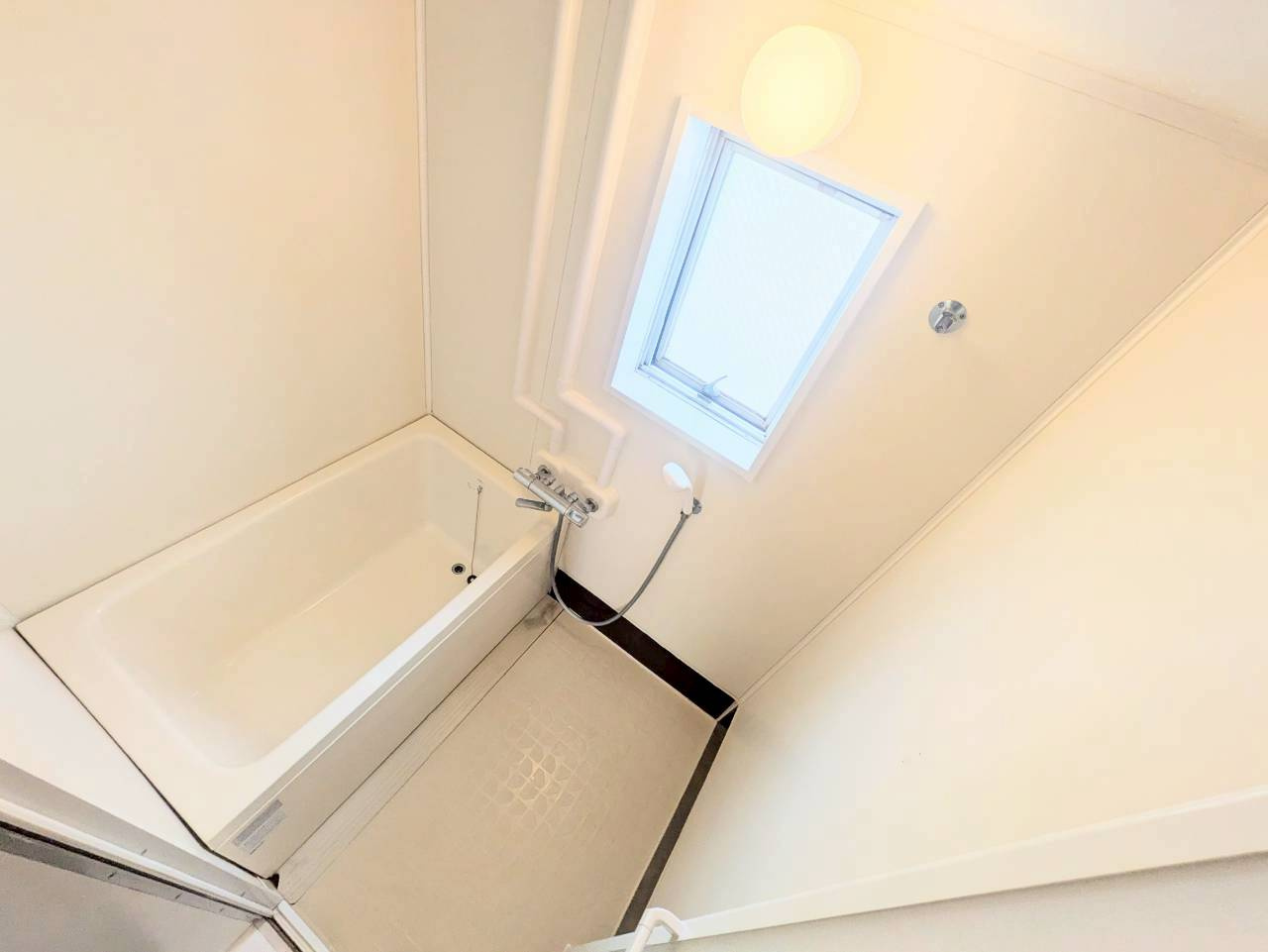 ニッコクハイツの浴室