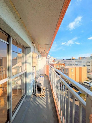 ニッコクハイツのバルコニー