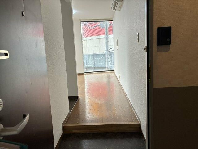 森島ビルⅡの玄関