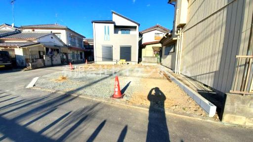 熊谷市石原　新築住宅（土地５７坪超）駅徒歩９分の前面道路含む現地写真