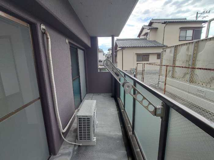クレスト西添のバルコニー
