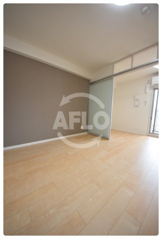 ヴィラ・セレーノ玉造本町　真田山小学校の洋室|ヴィラ・セレーノ玉造本町　洋室