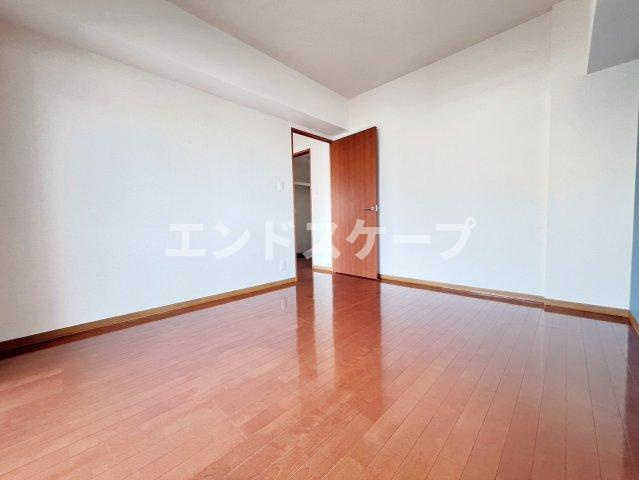 アーバンポイント高崎の洋室|高崎、前橋のお部屋探しはエンドスケープまで！お客様の理想お聞かせ下さい♪