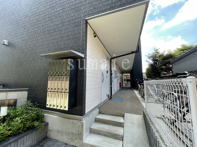 リブリ・さいたま新都心のエントランス|入口です♪