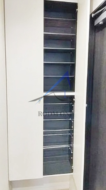 ヘーベルハウス本所の玄関|玄関です。