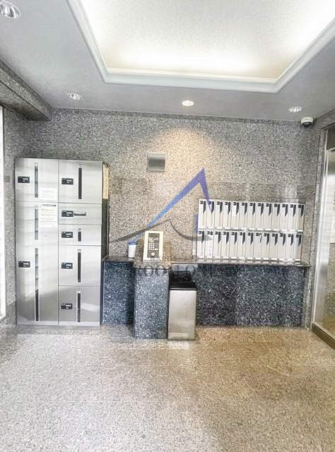 Ｔ・ハルジオンのその他共用部分|集合ポストと宅配ボックスです。