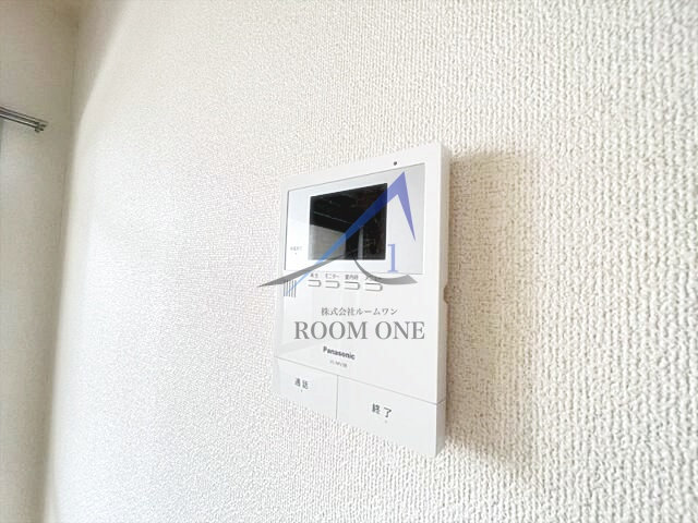 プラッセ小豆沢のセキュリティ|モニター付きインターホンです。