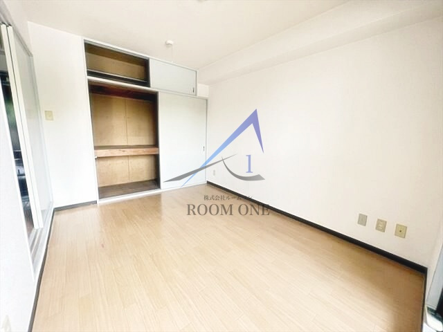 プラッセ小豆沢の居間・リビング|洋室のお部屋です。