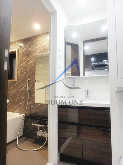 XEBEC上野の洗面所|洗面台です。