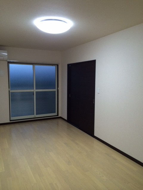 レオネクストゆずの木の居間・リビング|画像3