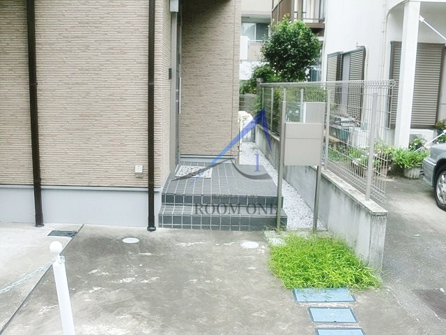 シンシアのエントランス|エントランスです。