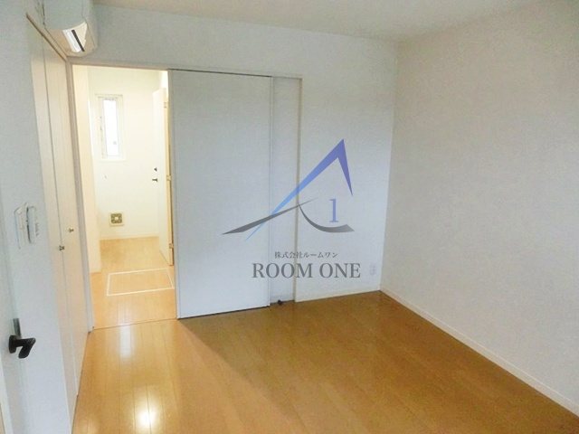 シンシアの居間・リビング|洋室のお部屋です。