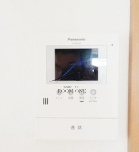 パーシモン　ガーデン　サエキのセキュリティ|モニター付きインターホンです。