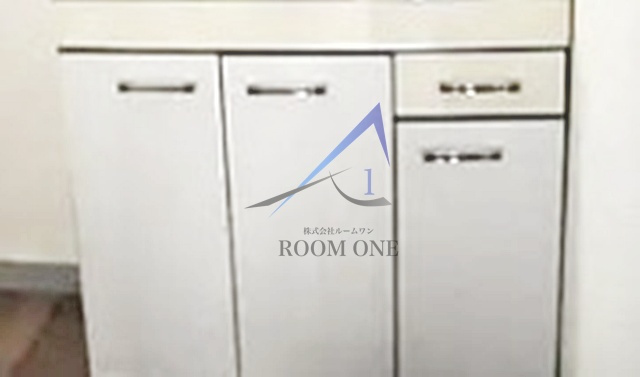 コーポ野方の収納|キッチン下収納です。