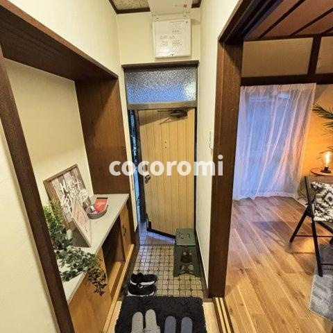 高野道デザインテラスの玄関