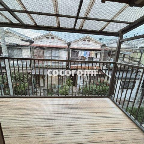 高野道デザインテラスのバルコニー