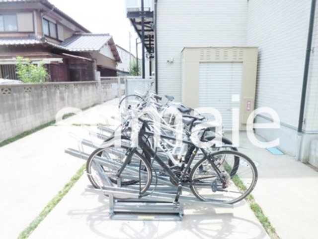 リブリ・Kushihikiの駐車場|駐輪場☆