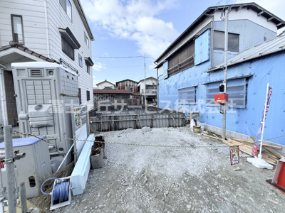 【外観】 | 三島市加屋町 新築一戸建て | 現在建築中の外観画像です。ご内覧は同じメーカーの完成物件へご案内いたしますので、いつでもご相談ください！
