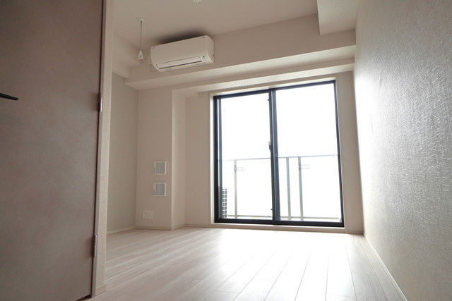 Ｊ．ＧＲＡＮ　Ｃｏｕｒｔ　品川西大井ＷＥＳＴの居間・リビング|※写真は同タイプ住戸です。