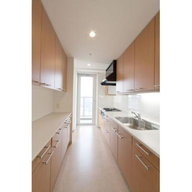 パークタワー芝浦ベイワード　アーバンウイングのキッチン|※写真は同タイプ住戸です。